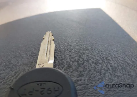 2009 Ford Focus Ses из США, поврежденный, VIN 1FAHP36NX9W203125